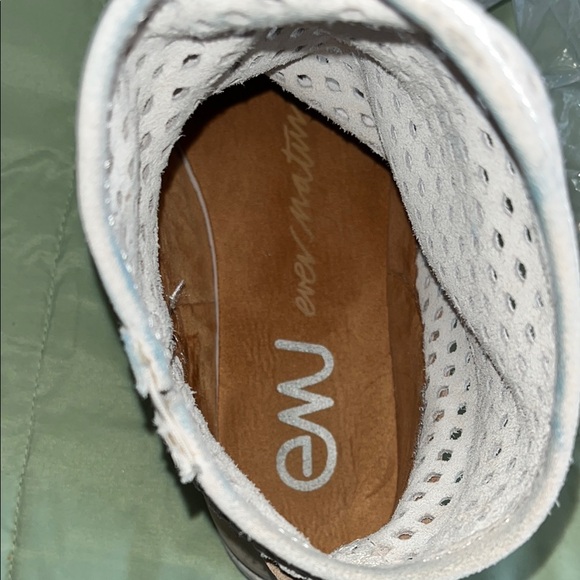 EMU Numeralla Perforated Ankle Booties - Picture 15 of 16